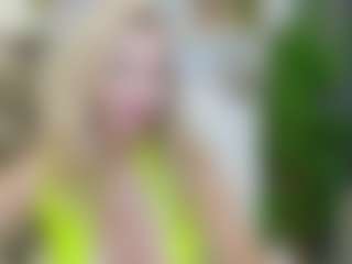 Live cam show with LadyLeea - Granny Dildo on Camiplay Live