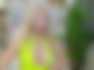 Live cam show with LadyLeea - Granny on Camiplay Live