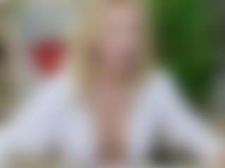 Live cam show with LadyLeea - Average on live.xbliss.ai