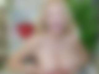 Live cam show with LadyLeea - Moaning on live.xbliss.ai