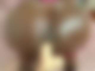 Live cam show with Alice-duperly - Ebony on live18s.com