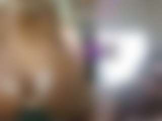 Live cam show with Alice-duperly - Ebony on Stripli.com