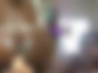 Live cam show with Alice-duperly - Big Ass on TastyBlacksLive