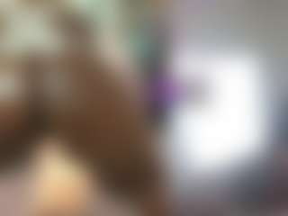 Live cam show with Alice-duperly - Ebony on googirlz | colombia
