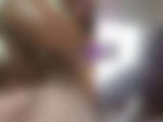 Live cam show with Alice-duperly - Ebony on milfzrlive.com | colombia