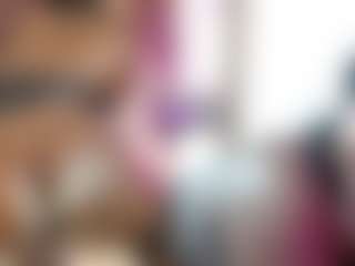 Live cam show with Alice-duperly - Bedroom Black on Camming Site