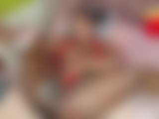 Live cam show with Alice-duperly - Ebony Shaved Pussy on CamClone