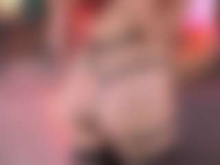 Live cam show with CindeFucknRella - Anal on madthumbs