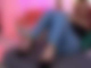 Live cam show with CindeFucknRella - Big Ass on makecum.org