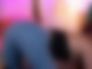 Live cam show with CindeFucknRella - Green Eyes on Strip Flash - Live Sex Shows