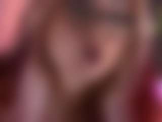Live cam show with CindeFucknRella - Double Penetration on Dare Cams