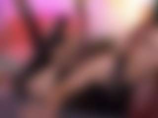 Live cam show with CindeFucknRella - Spank Red Hair on Milfs Live