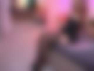 Live cam show with CindeFucknRella - Smoking on Streamer API