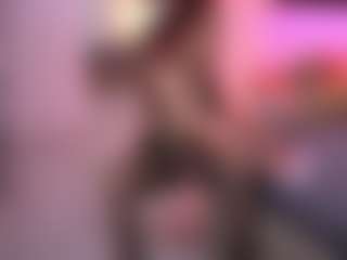 CindeFucknRella's Live Sex Cam Show