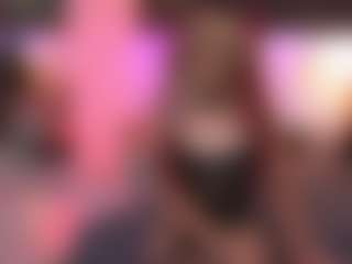 CindeFucknRella's Live Sex Cam Show
