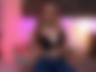 CindeFucknRella's Live Sex Cam Show