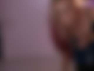 Live cam show with CindeFucknRella - Athletic on Camsoda
