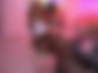 Live cam show with CindeFucknRella - Handjob on crypto-cams
