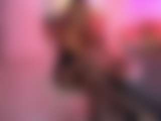 Live cam show with CindeFucknRella - Green Eyes on TeamSkeetLive