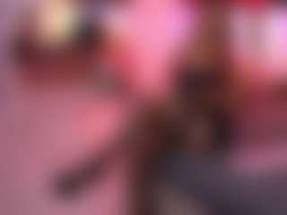 Live cam show with CindeFucknRella - Double Penetration on Camsoda Late Night