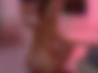 Live-camshow met CindeFucknRella - Spank Red Hair op Camsoda