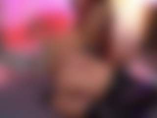 CindeFucknRella's Live Sex Cam Show
