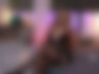 CindeFucknRella's Live Sex Cam Show