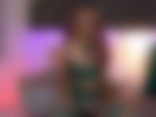CindeFucknRella's Live Sex Cam Show