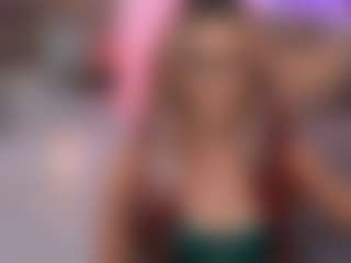 CindeFucknRella's Live Sex Cam Show