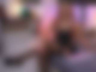 CindeFucknRella's Live Sex Cam Show