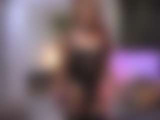 CindeFucknRella's Live Sex Cam Show
