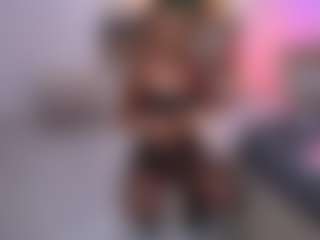 CindeFucknRella's Live Sex Cam Show