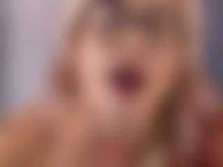 CindeFucknRella's Live Sex Cam Show