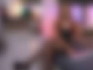 Live cam show with CindeFucknRella - Double Penetration on CamClone