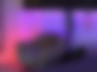 Live-Cam-Show mit CindeFucknRella - Red Hair HD auf Camsoda