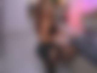 CindeFucknRella's Live Sex Cam Show