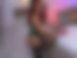 CindeFucknRella's Live Sex Cam Show