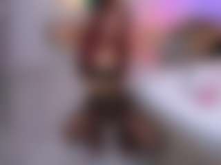 CindeFucknRella's Live Sex Cam Show