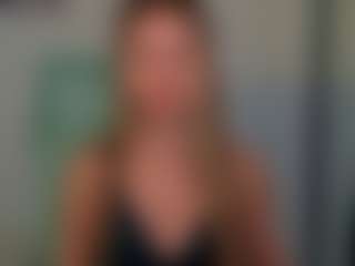 F1oraa's Live Sex Cam Show