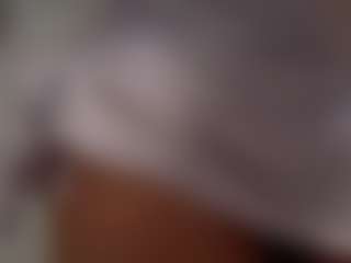 F1oraa's Live Sex Cam Show