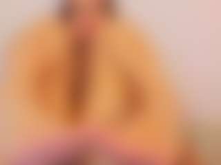 Live cam show with MileyRius - Sexwebcam Brown Hair on intimatelivegirls.com