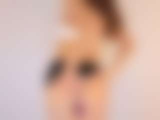 Live cam show with MileyRius - Wet on Camsoda
