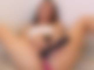 Live cam show with MileyRius - Natural on Mixed Magazine Live