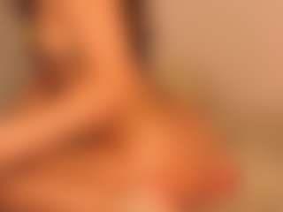 Live cam show with MileyRius - Sexwebcam on Uber Horny