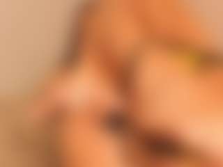 Live cam show with MileyRius - Lush Toys on Dolls Live