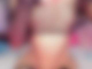Live cam show with sabri9inches - White on Camming Site