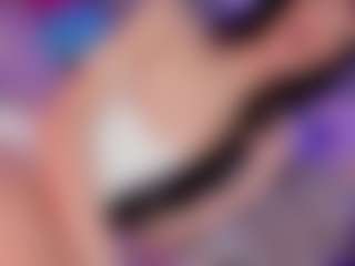 Live cam show with sabri9inches - Black Hair on Camming Site