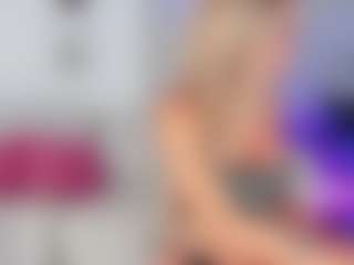 TheQueensHot's Live Sex Cam Show