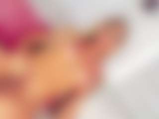 TheQueensHot's Live Sex Cam Show
