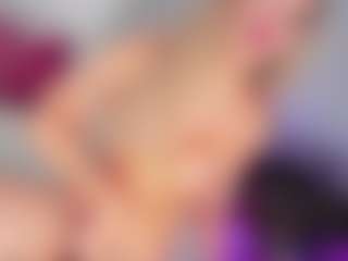 TheQueensHot's Live Sex Cam Show